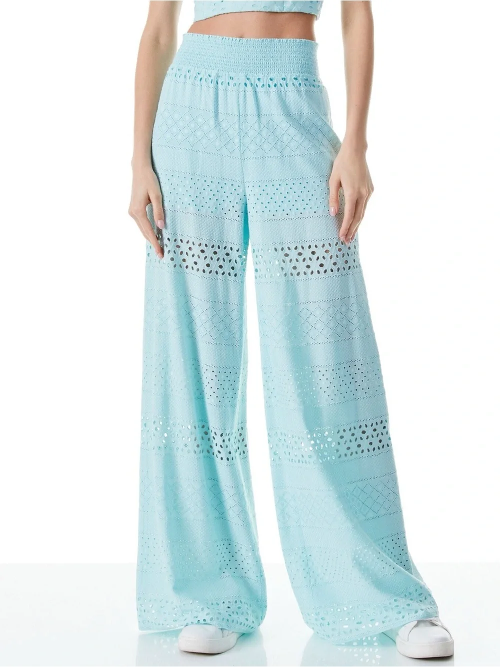 Alice + Olivia Russell High Waisted Eyelet Pant in Powder Blue Small